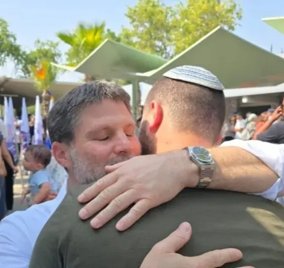 إصابة نجل وزير المالية الإسرائيلي خلال نشاط عسكري على الحدود اللبنانية